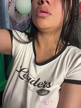 Im Little online show from November 22, 4:15 am