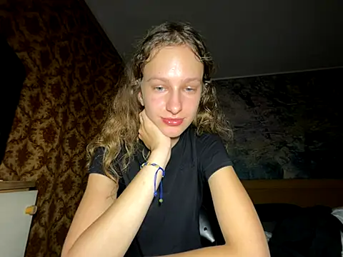 Eva Angel3 online show from September 18, 7:01 pm