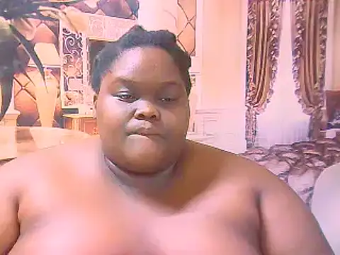 Snapshot of EbonyHotBuns chatting on September 12, 2:02 pm EbonyHotBuns online show from September 12, 2:02 pm