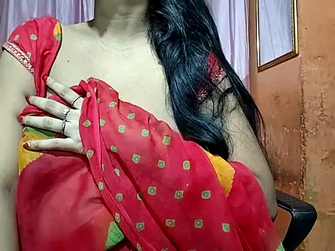 Snapshot of poojaxxx65 chatting on September 27, 11:12 pm poojaxxx65 online show from September 27, 11:12 pm
