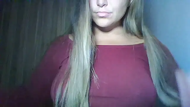Evasapples online show from July 31, 9:27 pm