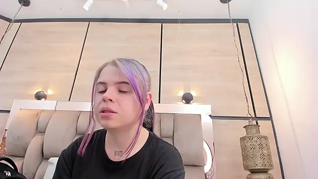 dorothy vegga online show from March 3, 3:23 am