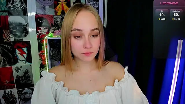 LianaBright online show from October 16, 2:25 am