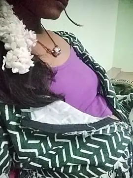 aadhini01 online show from November 8, 5:51 pm