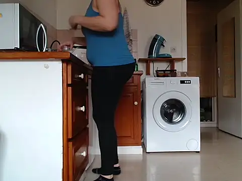 Lauzo21 online show from March 11, 8:29 am