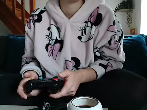 Lauzo21 online show from October 8, 5:56 am