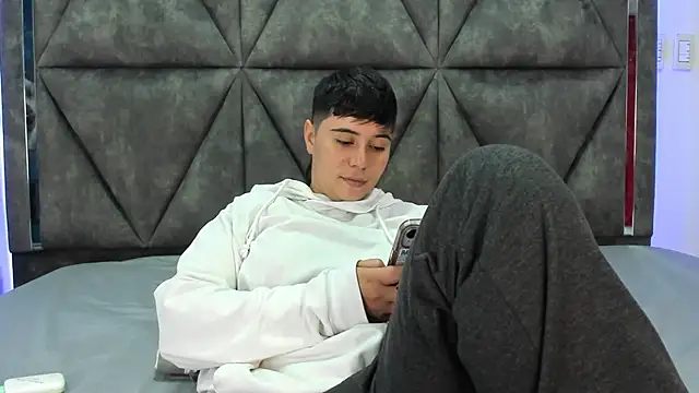 AbbySmiitth  online show from March 5, 11:33 pm