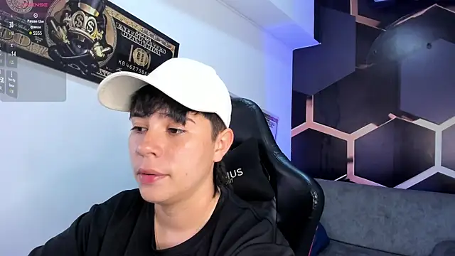 AbbySmiitth  online show from November 17, 7:14 pm