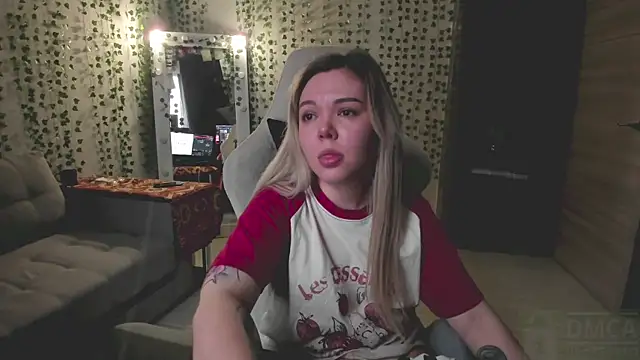 whoa-hoa-hoa-hoa-hoa online show from March 4, 1:39 pm