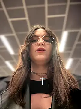 meow girl online show from December 16, 9:48 am