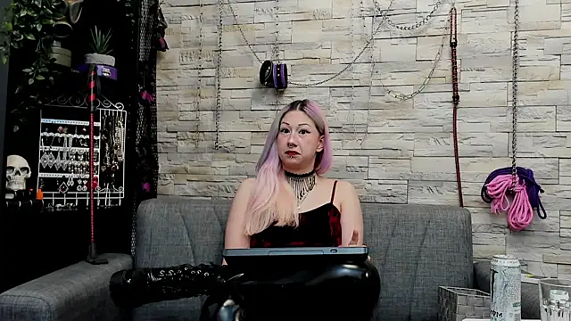 CruelMistress online show from June 14, 2:24 am