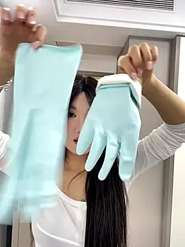 xyebobs online show from November 17, 4:51 pm