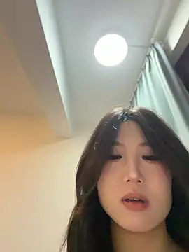 xyebobs online show from June 20, 3:26 pm