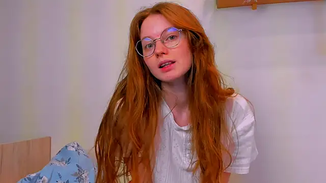 Fire Luna online show from February 25, 5:39 am