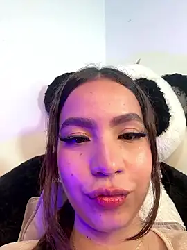 IamSteph13 online show from January 8, 4:05 am