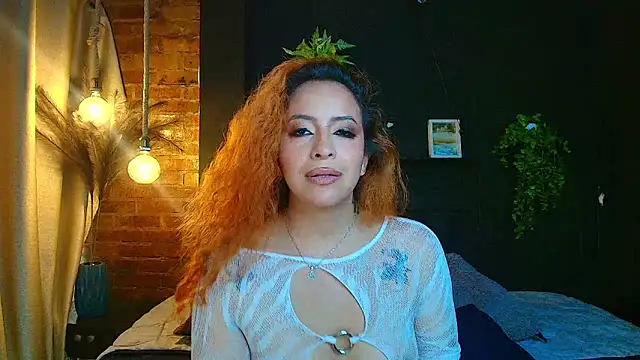 sahra taylor  online show from June 10, 3:22 pm