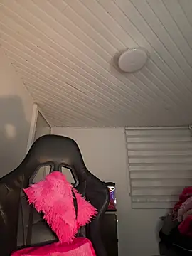 Anily Lovely online show from June 11, 12:54 am