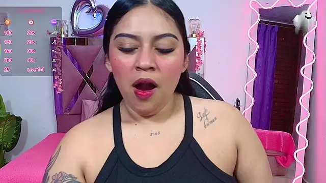 kendra tay online show from November 8, 3:22 am