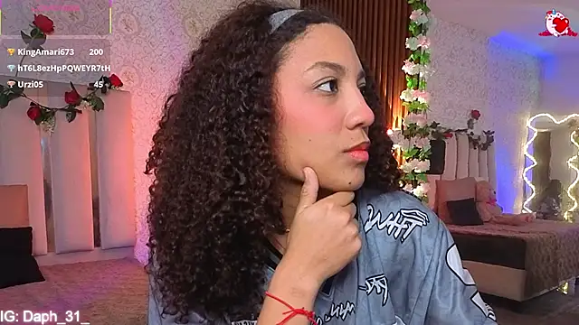 Daphnne tay online show from March 16, 5:44 am