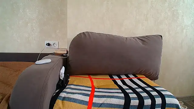 Brionia online show from July 23, 6:54 am