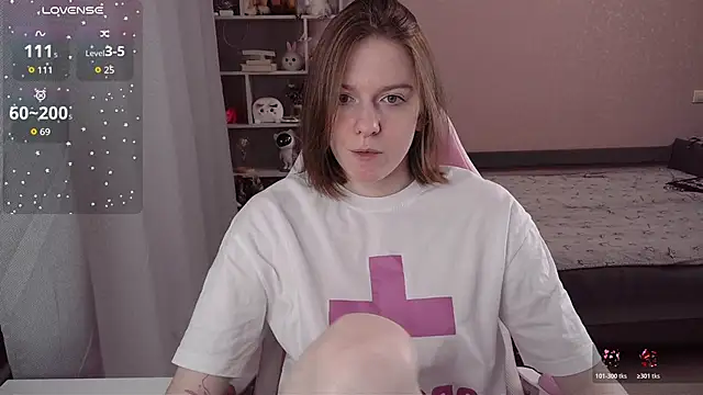 CassieJuice69 online show from December 1, 5:48 pm