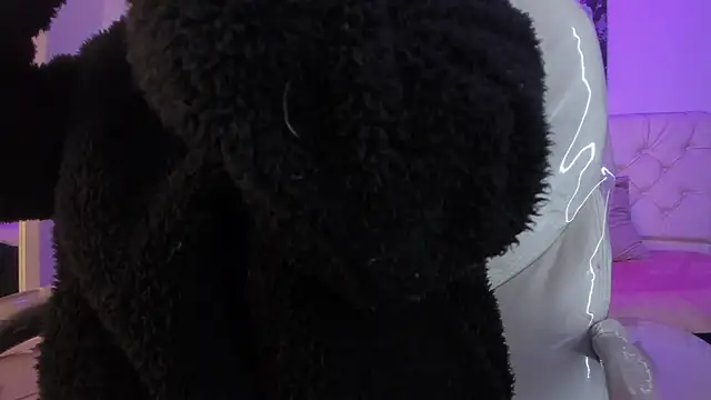 Amy Kiitty  online show from February 17, 12:59 pm