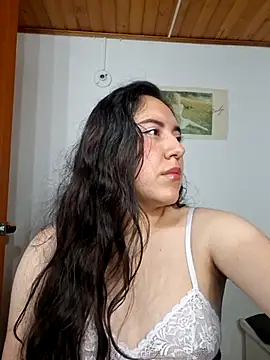 Emi chik online show from February 28, 10:47 am