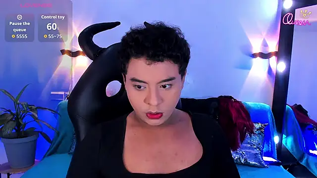 Emili Roux online show from July 26, 11:18 am