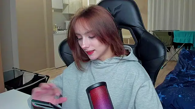 SilverDream online show from October 2, 10:04 pm