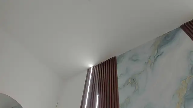 zoee lovv online show from March 14, 3:40 am