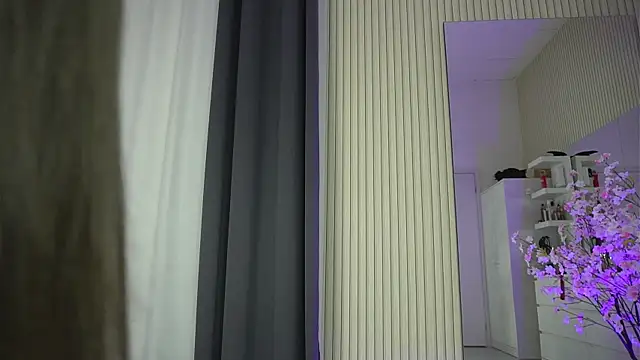 KatelynSparks online show from June 21, 5:33 am