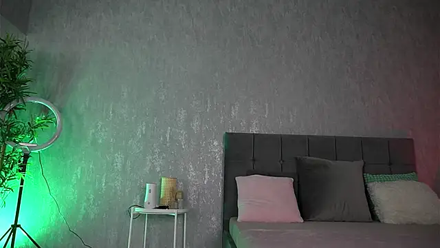 KatelynSparks online show from December 5, 6:46 am