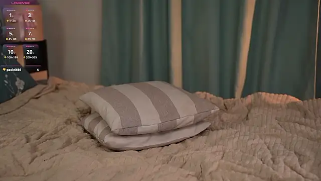 Charmings 054 online show from March 13, 5:36 pm