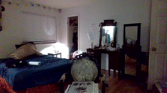 sophiarica online show from June 4, 3:01 am