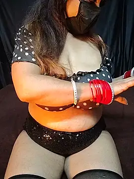 XXHOTSEX69 online show from December 5, 11:00 am