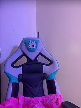 missycanoo online show from January 11, 12:15 am