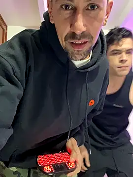 dantedesirexx online show from December 4, 1:08 am