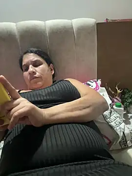 siri duque online show from June 8, 4:24 am