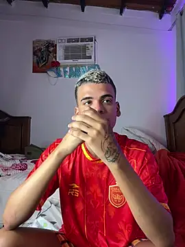 Leo bunny hot online show from July 26, 4:42 am