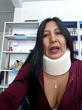 Megan jennerr online show from November 5, 4:12 pm