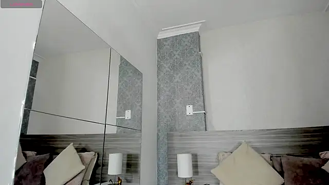 Mistyca online show from September 15, 10:45 am