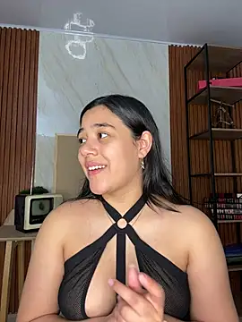 floriamANDjazmin online show from June 27, 6:58 pm