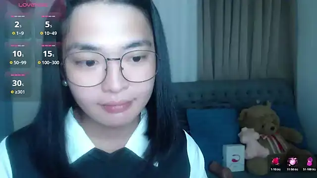 zhaviahale21 online show from July 11, 5:02 pm