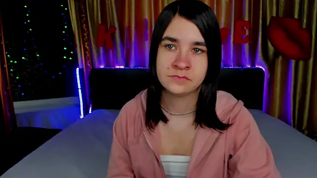  Polly Love  online show from February 23, 8:14 am