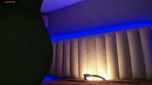 Megan mooree  online show from July 28, 12:59 pm