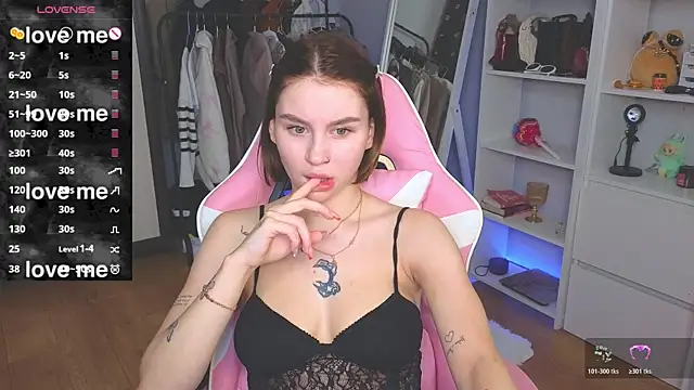 doll barbieee online show from July 12, 10:32 pm