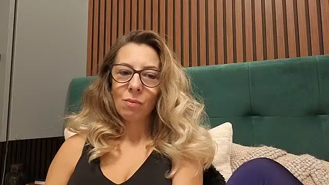 SukyGirl online show from November 26, 11:22 am