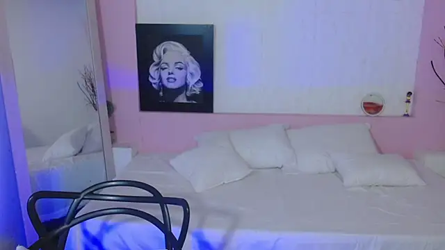 IvyBliss8 online show from May 2, 9:18 pm