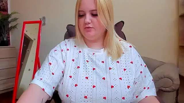 Doliss online show from November 15, 7:09 am