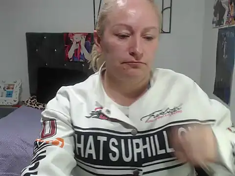 emperabigbootybigass online show from June 22, 12:24 pm